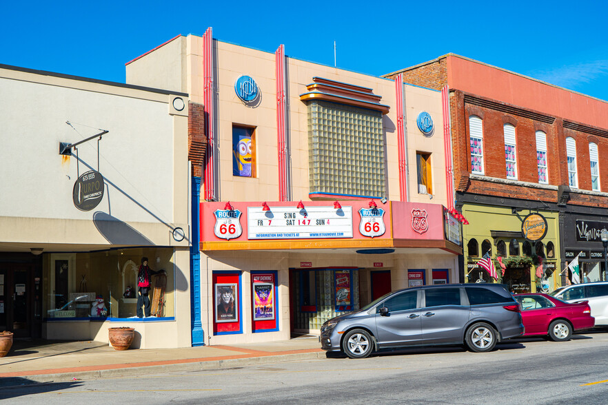 24 S Main St, Webb City, MO for sale - Primary Photo - Image 1 of 1