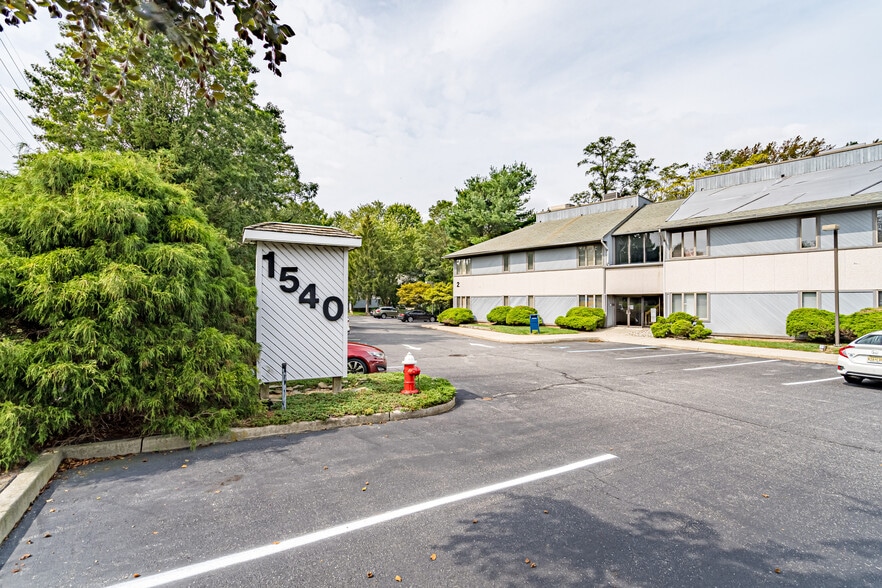 1540 State Route 138, Wall, NJ for sale - Building Photo - Image 2 of 31