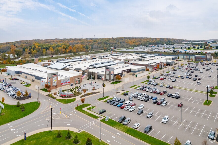 350 84th St SW, Byron Center, MI à louer - Photo du bâtiment - Image 2 de 6