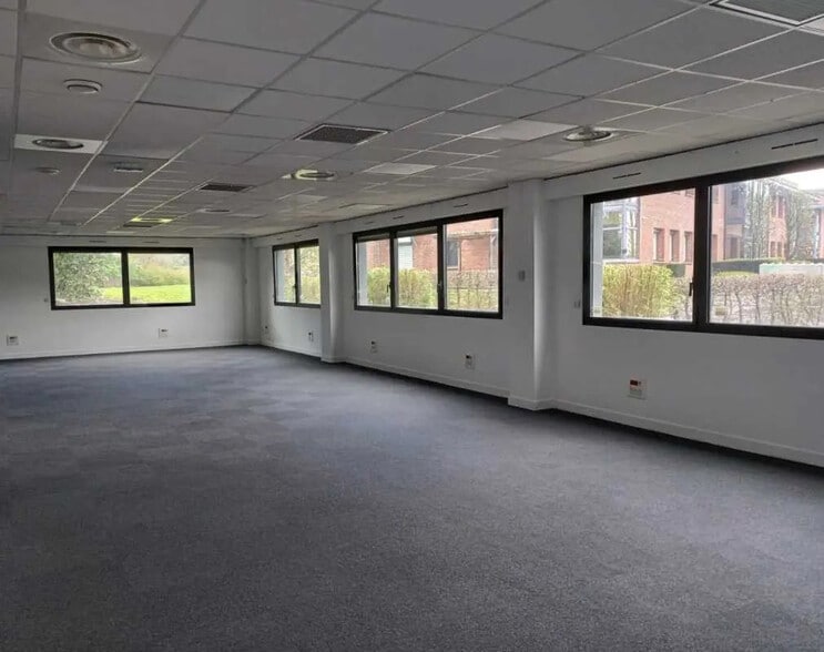 Bureau dans VILLENEUVE-D'ASCQ à louer - Photo intérieure - Image 3 de 8