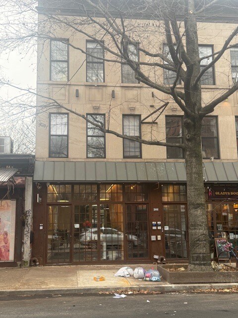 Plus de détails pour 308 Malcolm X Blvd, Brooklyn, NY - Commerce de détail à louer