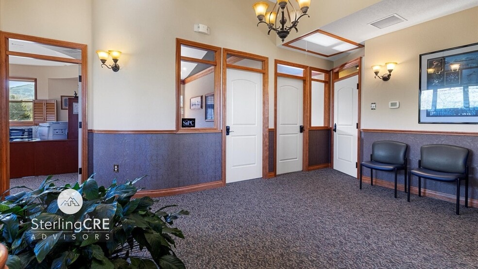 2307 Stephens Ave, Missoula, MT for sale - Interior Photo - Image 3 of 22