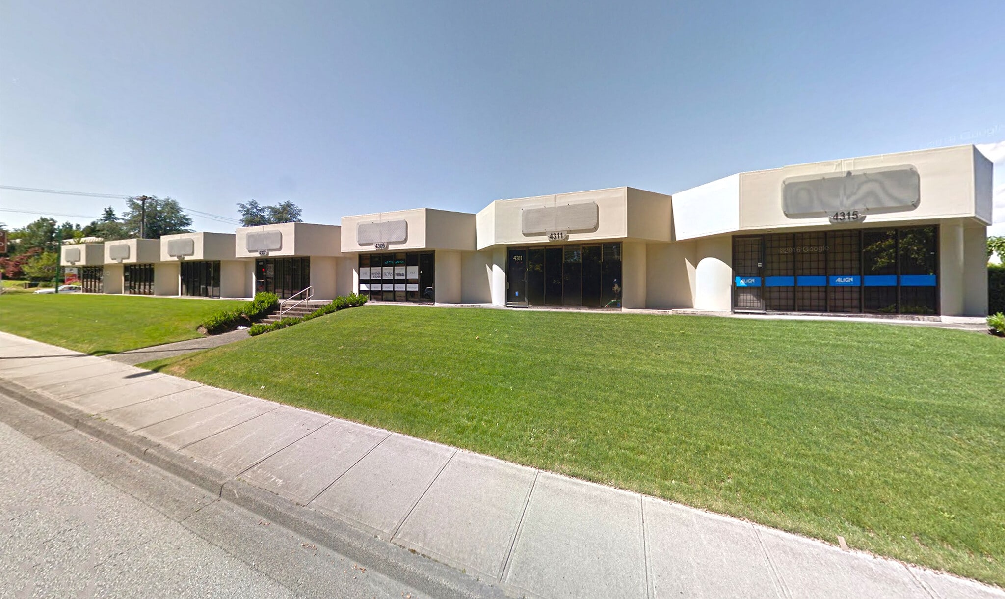 4301-4315 Canada Way, Burnaby, BC for lease Interior Photo- Image 1 of 3