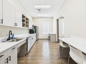 2751 S Stonebridge Dr, McKinney, TX à louer Photo intérieure- Image 2 de 6