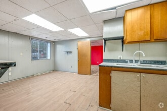 6275 Highway 85, Riverdale, GA for lease Interior Photo- Image 2 of 4