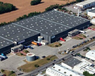 Plus de détails pour 1-11 Rue De La Fonderie, Genas - Industriel à louer