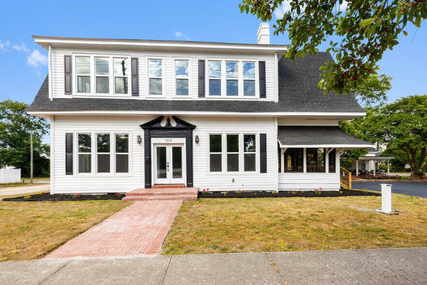 504 W Broad St, Dunn, NC à vendre - Photo du bâtiment - Image 1 de 24