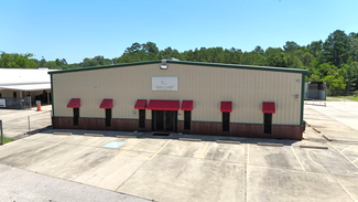 More details for 213 Riggs St, Conroe, TX - Industrial for Lease