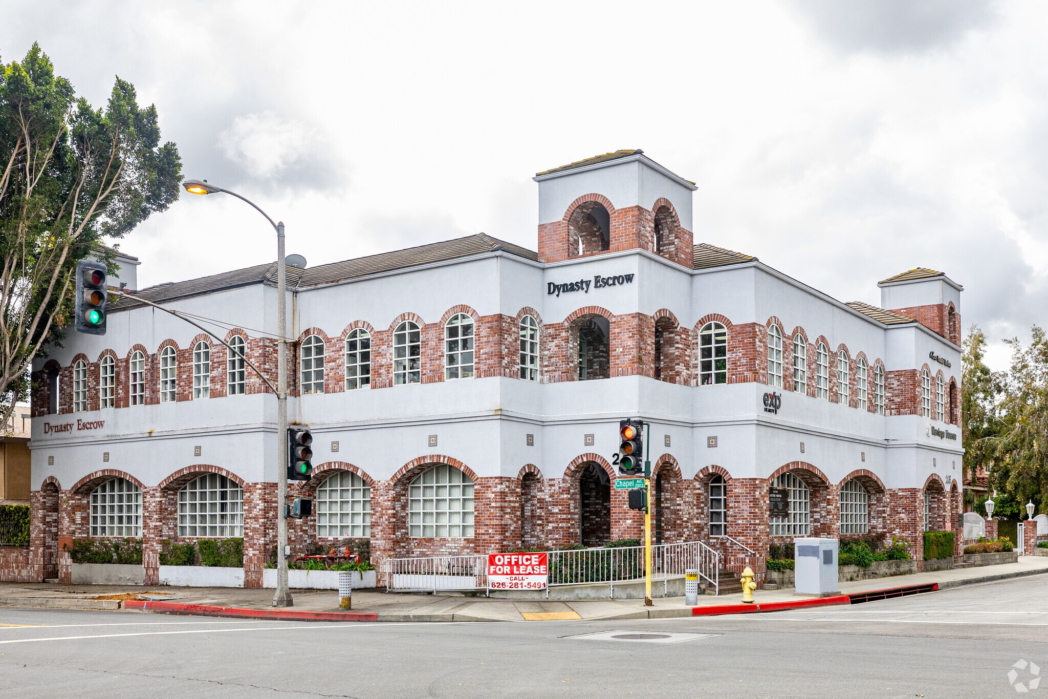 205 S Chapel Ave, Alhambra, CA for sale Primary Photo- Image 1 of 9