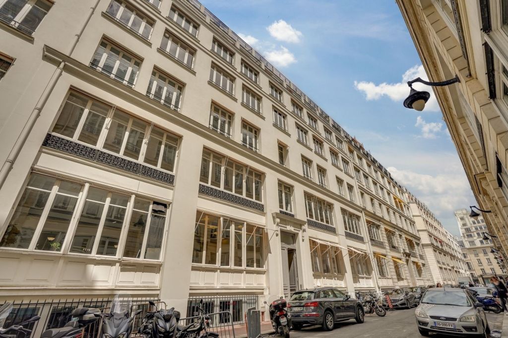 10 Cité Paradis, Paris for lease Building Photo- Image 1 of 2