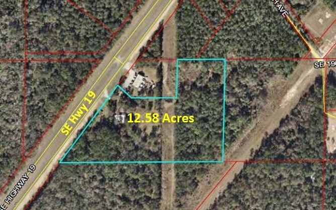 19051 SE Highway 19, Inglis, FL à vendre Photo principale- Image 1 de 8
