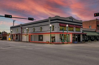 336 N Main St, Conroe, TX à louer Photo du bâtiment- Image 1 de 21