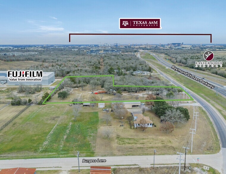 4842 Raymond Stotzer Pky, College Station, TX à vendre - Aérien - Image 3 de 8