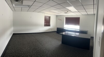 1267 Columbia Ave, Battle Creek, MI à louer Photo intérieure- Image 2 de 8