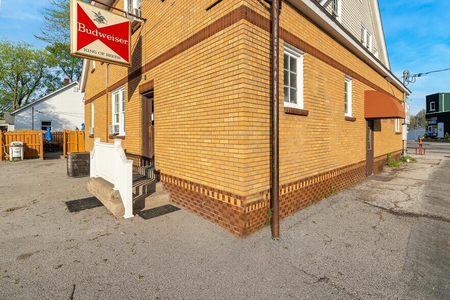 108 S Old US Route 66, Hamel, IL à vendre - Photo du bâtiment - Image 3 de 43