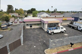 Plus de détails pour 527 E Washington St, Petaluma, CA - Commerce de détail à vendre