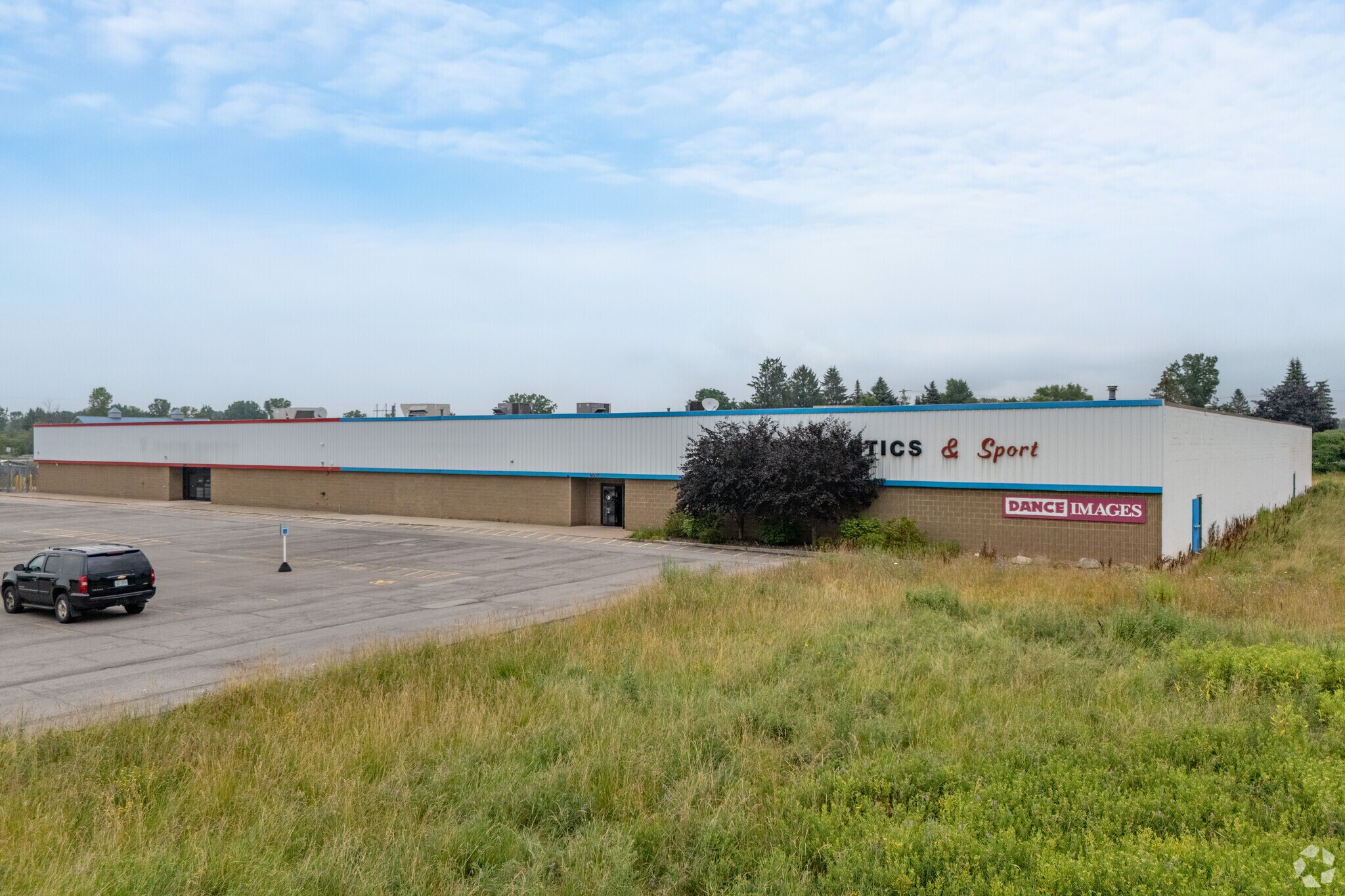 6015-6017 S Transit Rd, Lockport, NY for sale Primary Photo- Image 1 of 16