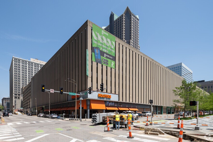 116 N 6th St, Saint Louis, MO à louer - Photo du bâtiment - Image 2 de 4