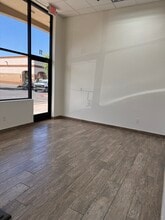 8550 N 91st Ave, Peoria, AZ for lease Interior Photo- Image 2 of 4