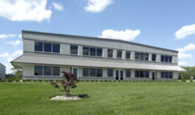 200 Okerson Rd, Freehold, NJ à louer - Photo du bâtiment - Image 2 de 2