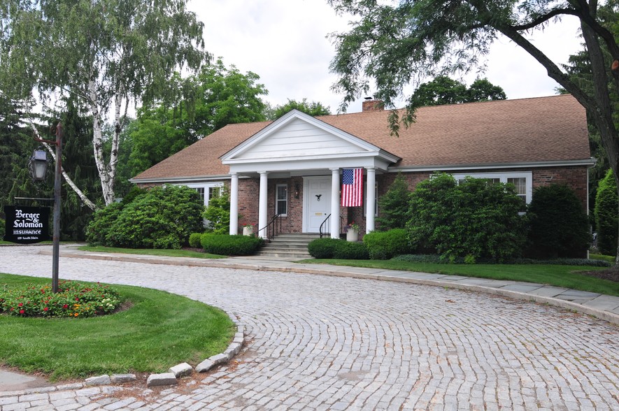 129 S Main St, Ellenville, NY for sale - Primary Photo - Image 1 of 1