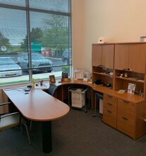 2060 Detwiler Rd, Harleysville, PA for lease Interior Photo- Image 2 of 3