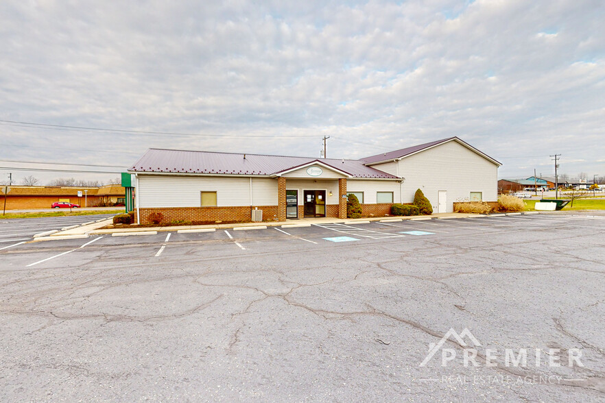 929 Lycoming Mall Rd, Muncy, PA à vendre - Photo du bâtiment - Image 1 de 1