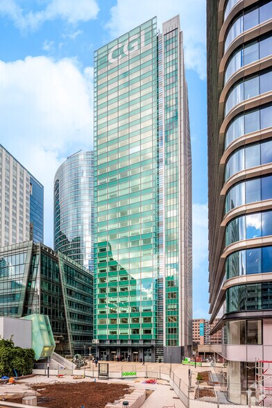 Bureau dans Courbevoie à louer - Photo du bâtiment - Image 2 de 5