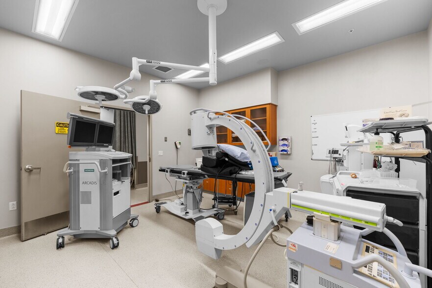 127 Raley Blvd, Chico, CA à vendre - Photo intérieure - Image 3 de 4