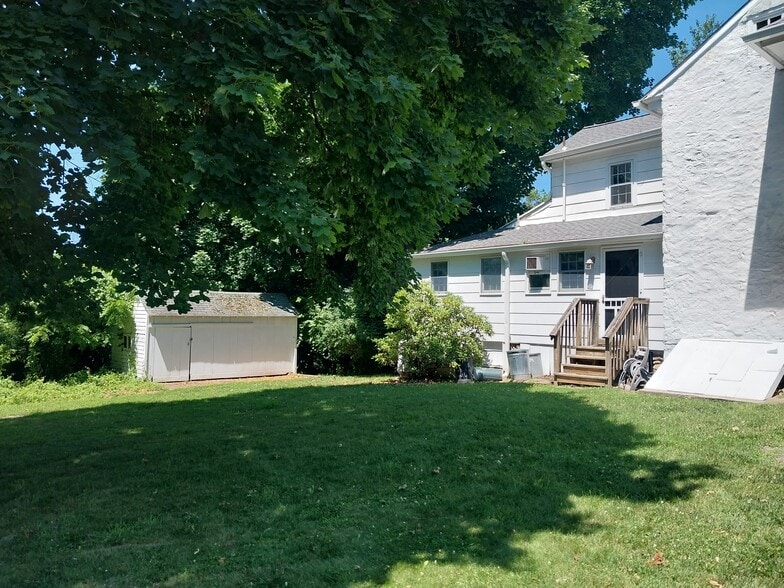 346 Thornton Rd, Thornton, PA à vendre - Photo du bâtiment - Image 3 de 9