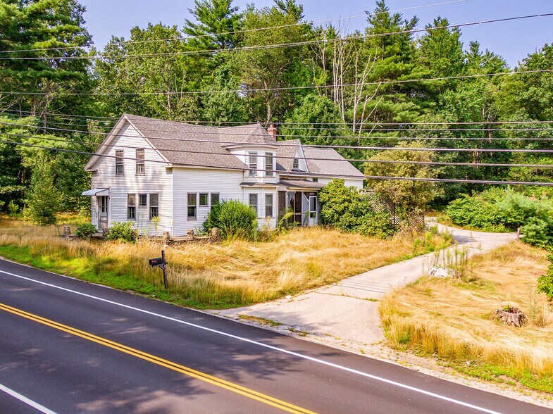 267 Londonderry Tpke, Hooksett, NH à vendre - Photo du bâtiment - Image 3 de 9