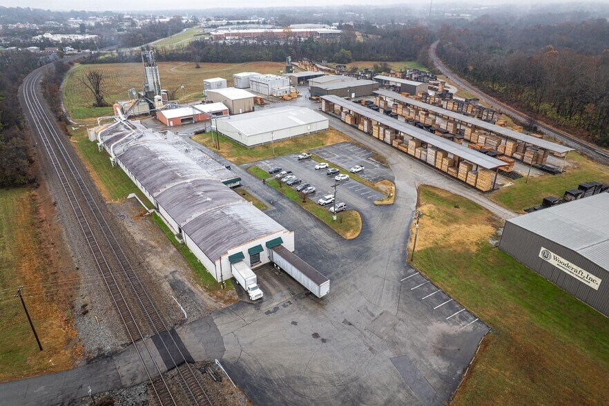 105 S Austin Rd, Morristown, TN à vendre - Photo du bâtiment - Image 3 de 22