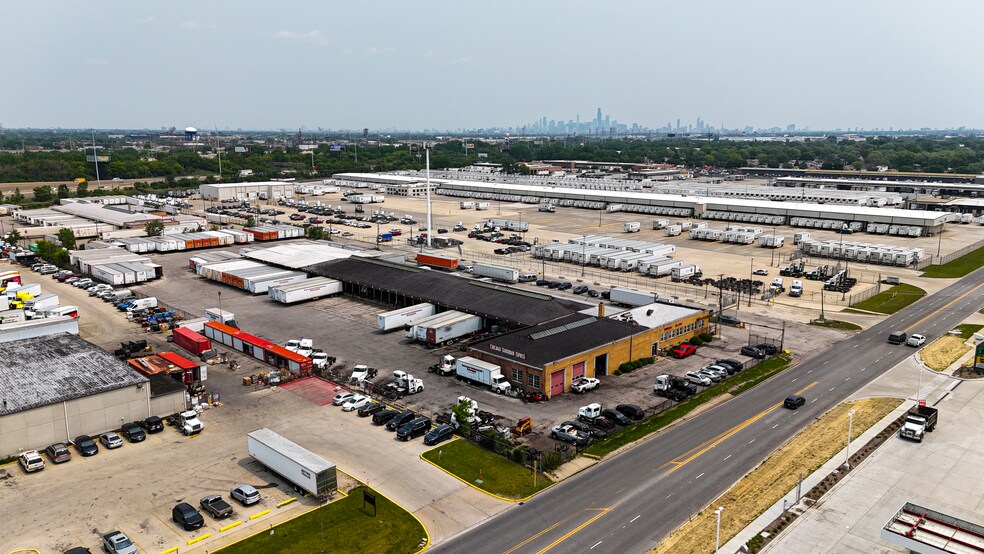 5504 W 47th St, Chicago, IL à louer - Photo du bâtiment - Image 1 de 3