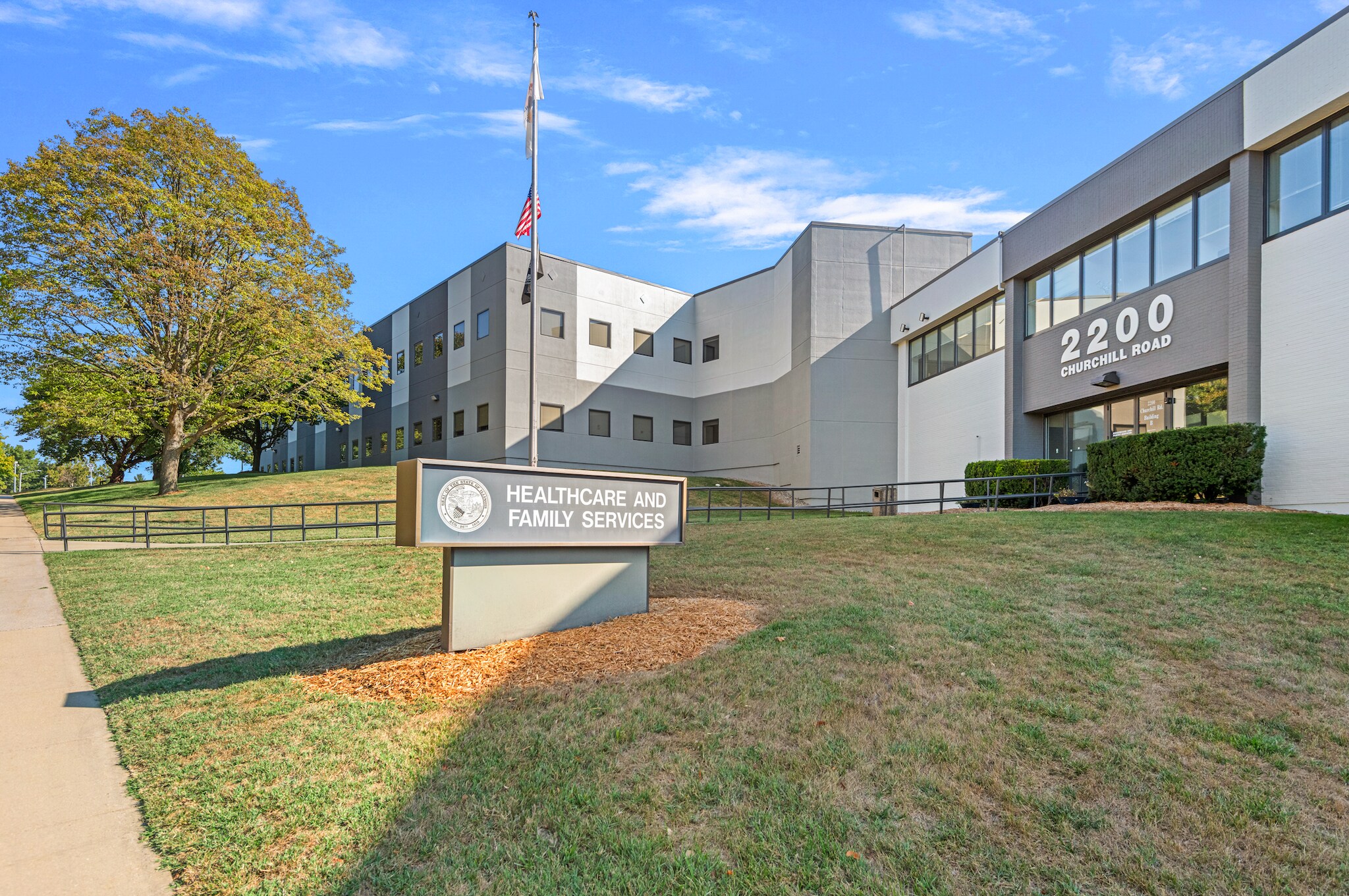 2200 Churchill Rd, Springfield, IL à vendre Photo du bâtiment- Image 1 de 5