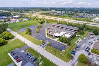 1451 McMahon Dr, Neenah, WI - Aérien  Vue de la carte - Image1