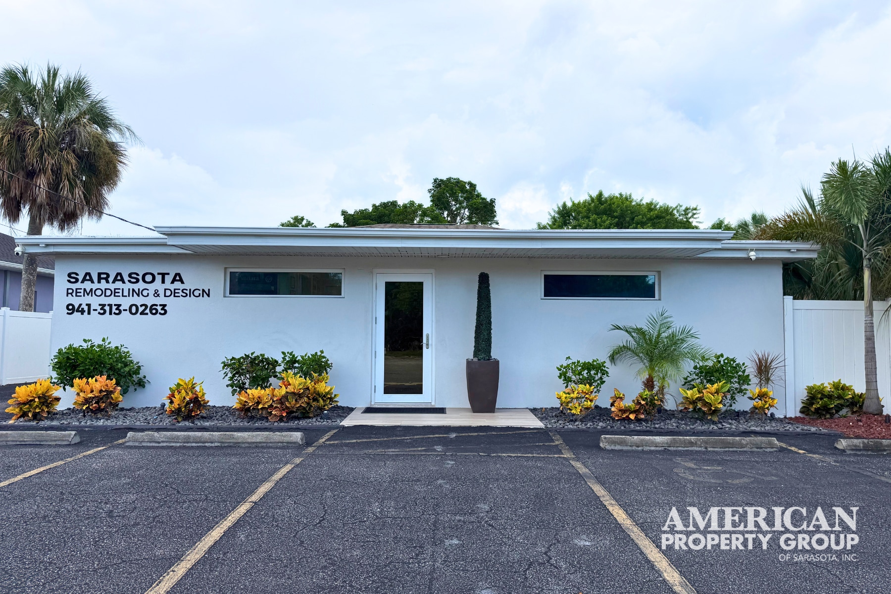 1670 Stickney Point Rd, Sarasota, FL for sale Building Photo- Image 1 of 22