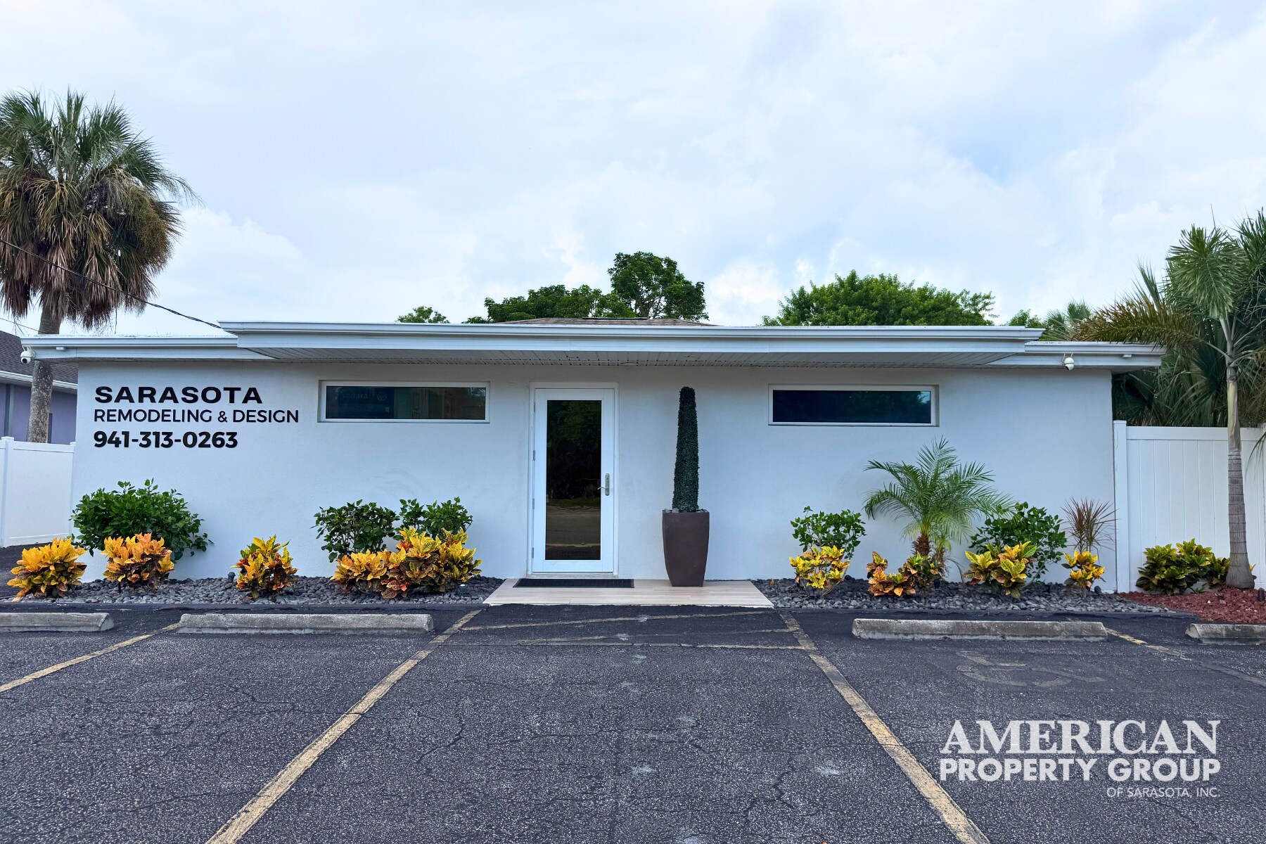 1670 Stickney Point Rd, Sarasota, FL à vendre Photo du bâtiment- Image 1 de 22