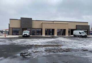 9900 N Il Route 47, Huntley, IL for lease Building Photo- Image 1 of 2