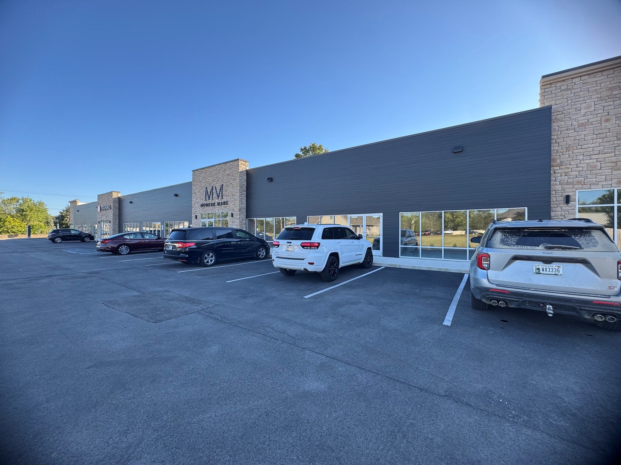 9307 Illinois Rd, Fort Wayne, IN for lease Primary Photo- Image 1 of 7