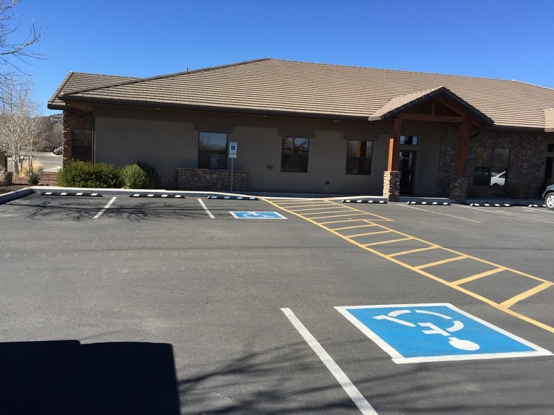 3140 Stillwater Dr, Prescott, AZ à vendre - Photo du bâtiment - Image 3 de 11