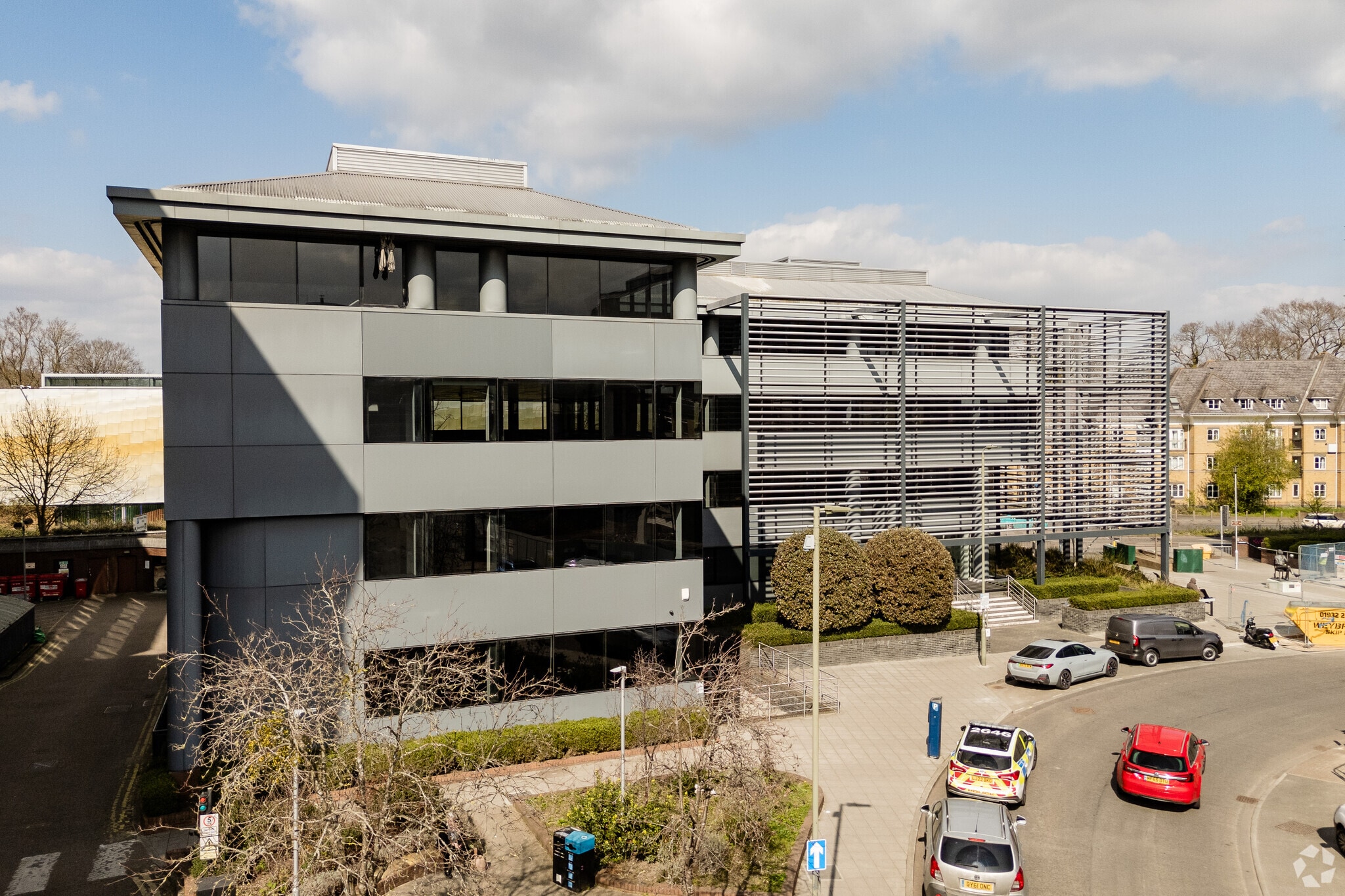 1 Christchurch Way, Woking for lease Primary Photo- Image 1 of 3