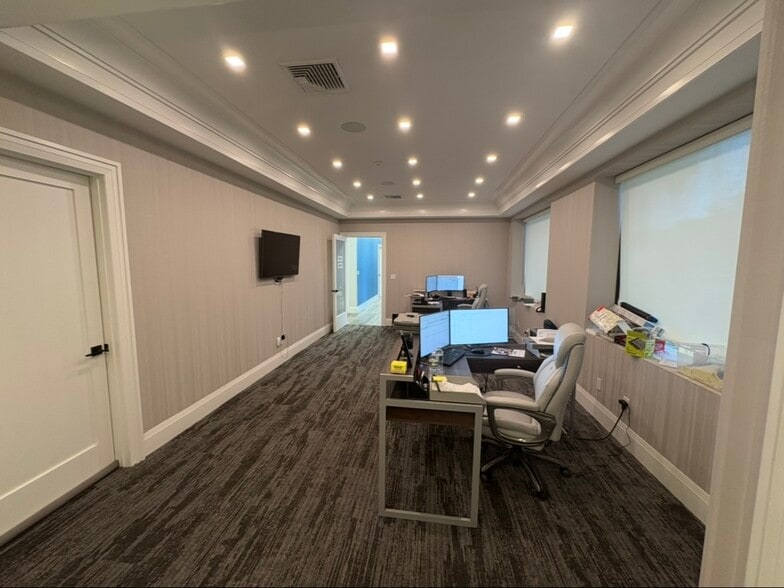 72 Otis St, West Babylon, NY for sale - Building Photo - Image 3 of 7