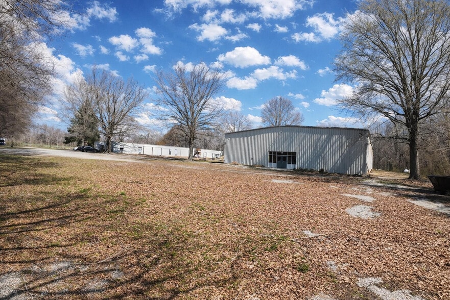 2054 Neenah Rd, Montross, VA for sale - Building Photo - Image 3 of 12