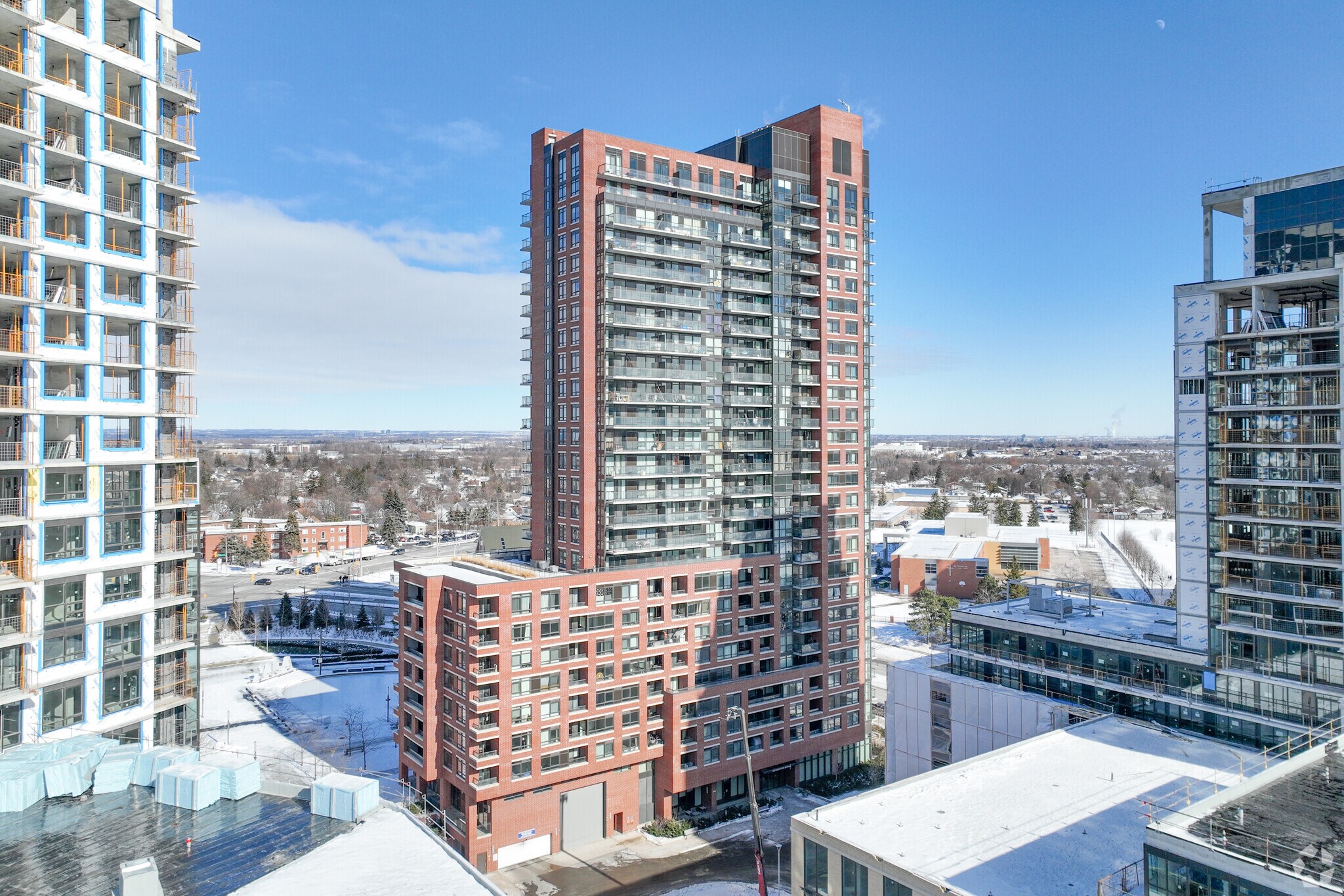 420 Harwood Ave, Ajax, ON for sale Primary Photo- Image 1 of 1