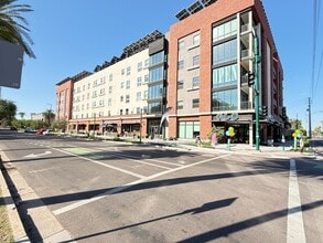 301 W Roosevelt St, Phoenix, AZ for lease Interior Photo- Image 1 of 8