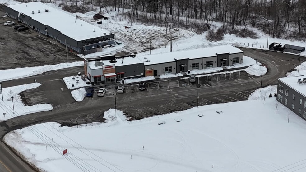 148 Sabattus Rd, Sabattus, ME à louer - Photo du bâtiment - Image 3 de 16