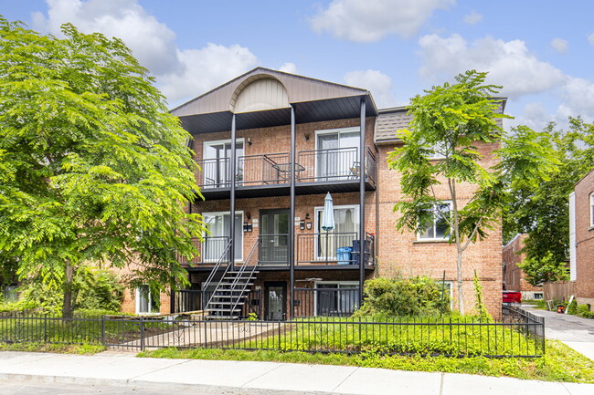 Plus de détails pour 775 Rue Manning, Verdun, QC - Multi-résidentiel à vendre