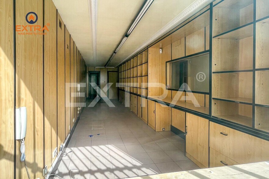 Multifamily in Madrid, Madrid for sale - Interior Photo - Image 3 of 5