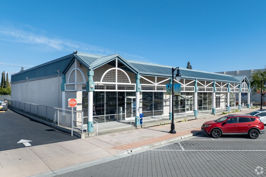 16020-16032 Hesperian Blvd, San Lorenzo, CA for lease - Building Photo - Image 2 of 6