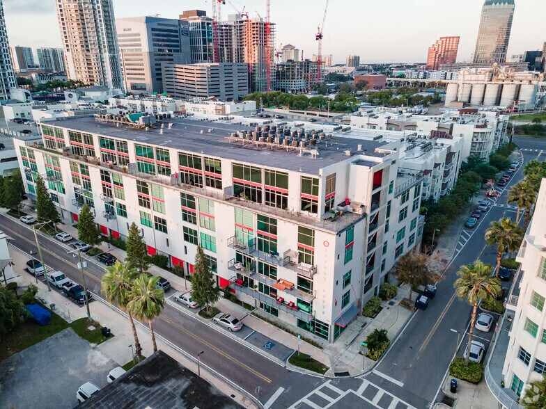 101 S 12th St, Tampa, FL à louer - Photo du bâtiment - Image 2 de 14